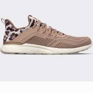 APL 7 Women's Dusty Rose Knit Athletic Sneakers Leopard Accent